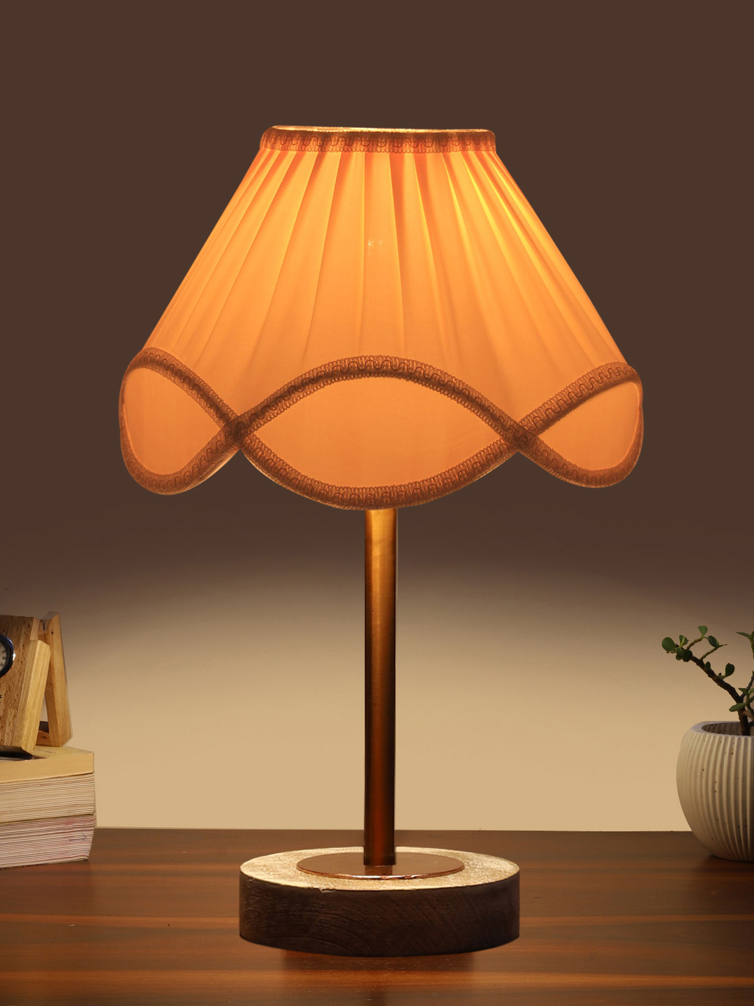 Ambika Home Luxury Premium Devansh Off-white cotton Vintage lamp with White Brushed Wood Base & Copper finish Metal (12x19.25) Lamp with off-white Shade for Living Room, Bedroom & Hallway - Image 3