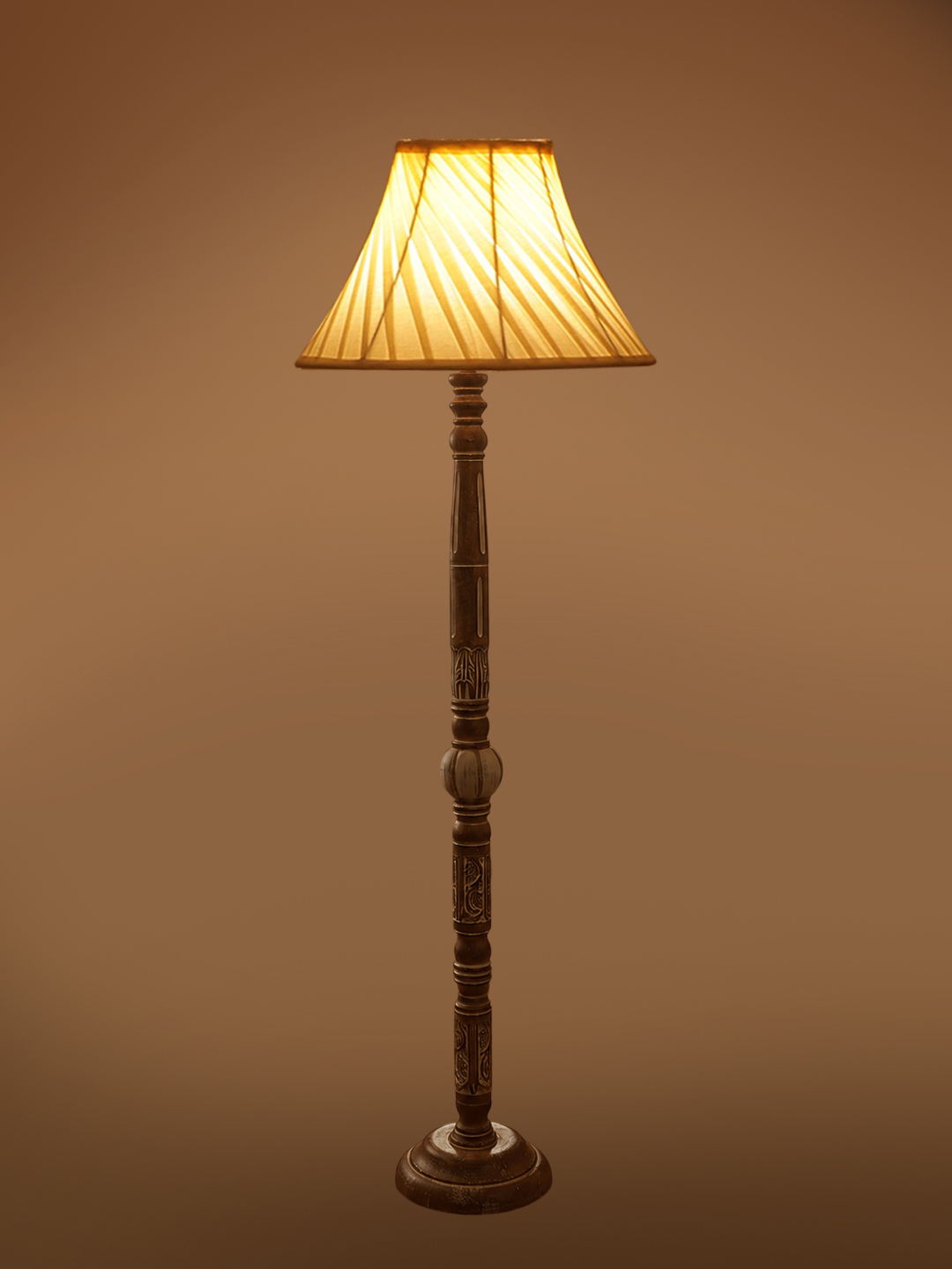Ambika Home Serene Vista White Brushed Floor Lamp | Premium Living Room, Bedroom & Hallway Lighting | E27 Holder & Bulb Included - Image 7