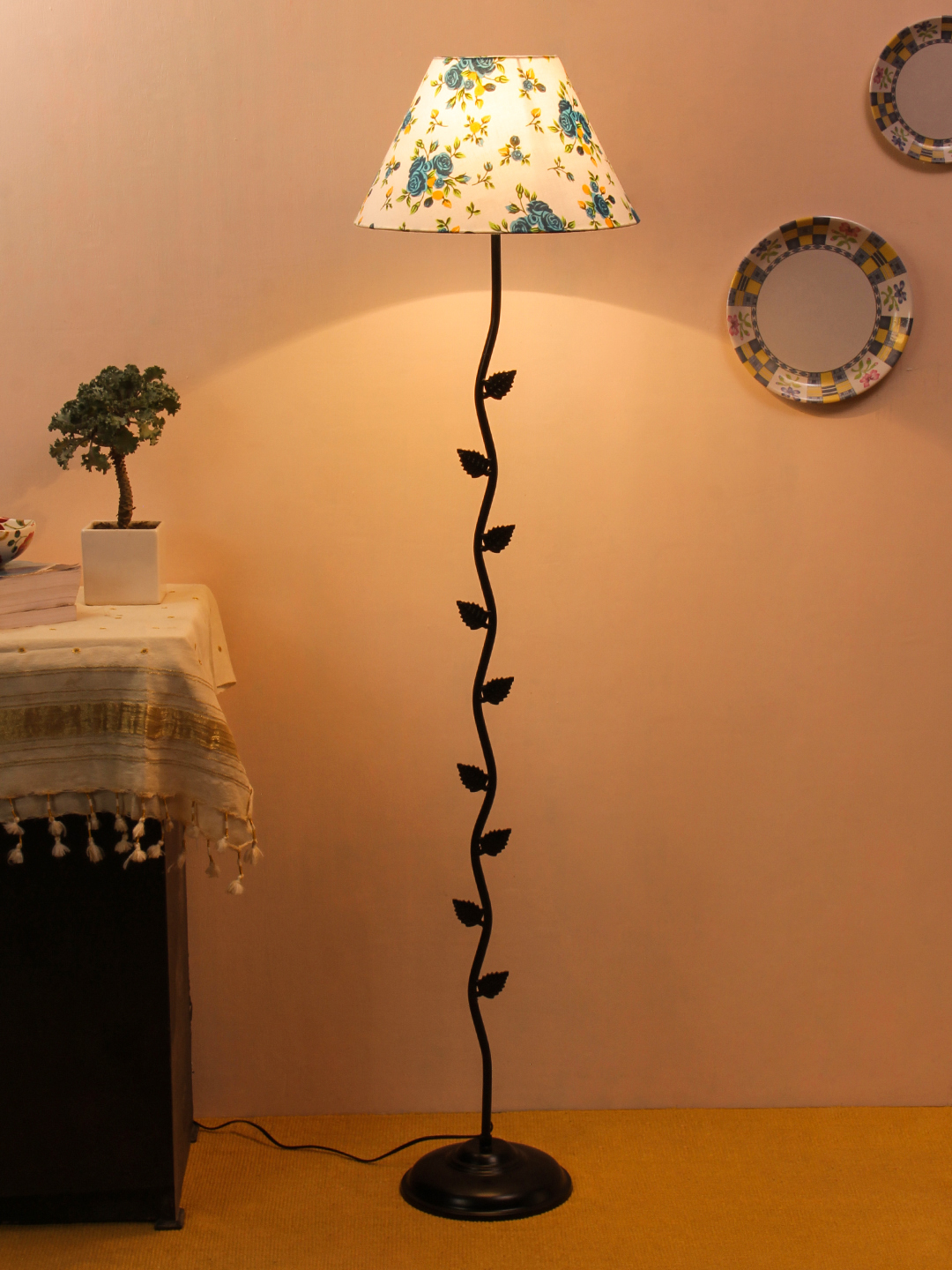 Ambika Home Iron Leaf Floor Lamp with Printed Cotton Conical Shade, Powder Coated Metal Standing Lamp for Hotel Lobby, Living Room & Luxury Interiors