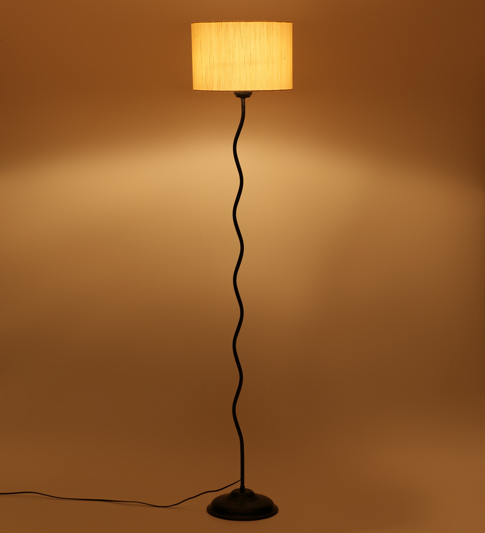 Ambika Home off-white Cotton Zig Zag Floor Lamp | Modern Standing Lamp for Living Room, Bedroom & Home Decor - Image 3