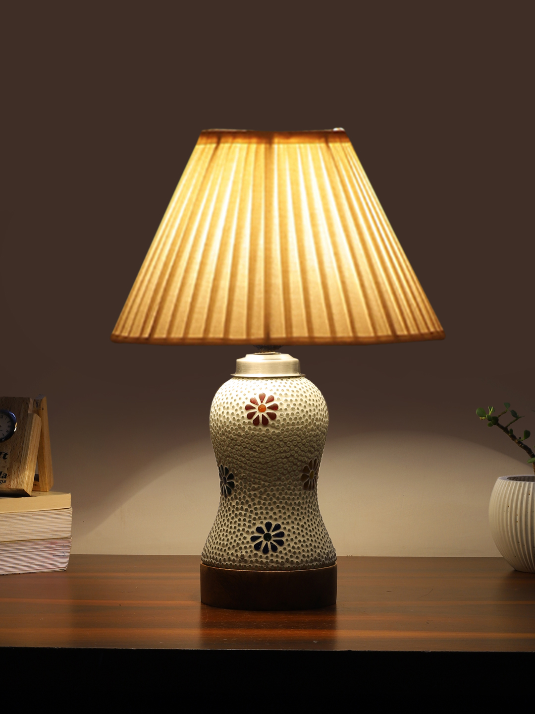 Ambika Home off-white Cotton Mosaic Glass Table Lamp | Decorative Bedside Lamp for Bedroom, Living Room, Hall, Hotel, Café, Restaurant, Office & Study Room | E27 Compatible - Image 3
