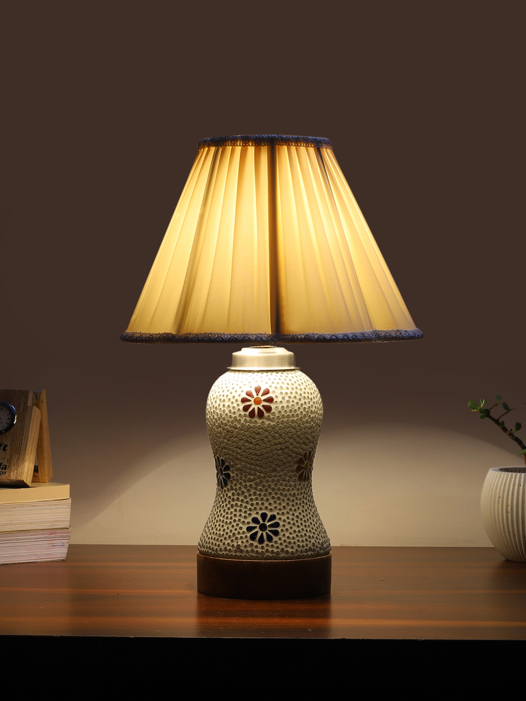 Ambika Home off-white Cotton Mosaic Glass Table Lamp | Decorative Bedside Lamp for Bedroom, Living Room, Hall, Hotel, Café, Restaurant, Office & Study Room | E27 Compatible - Image 3