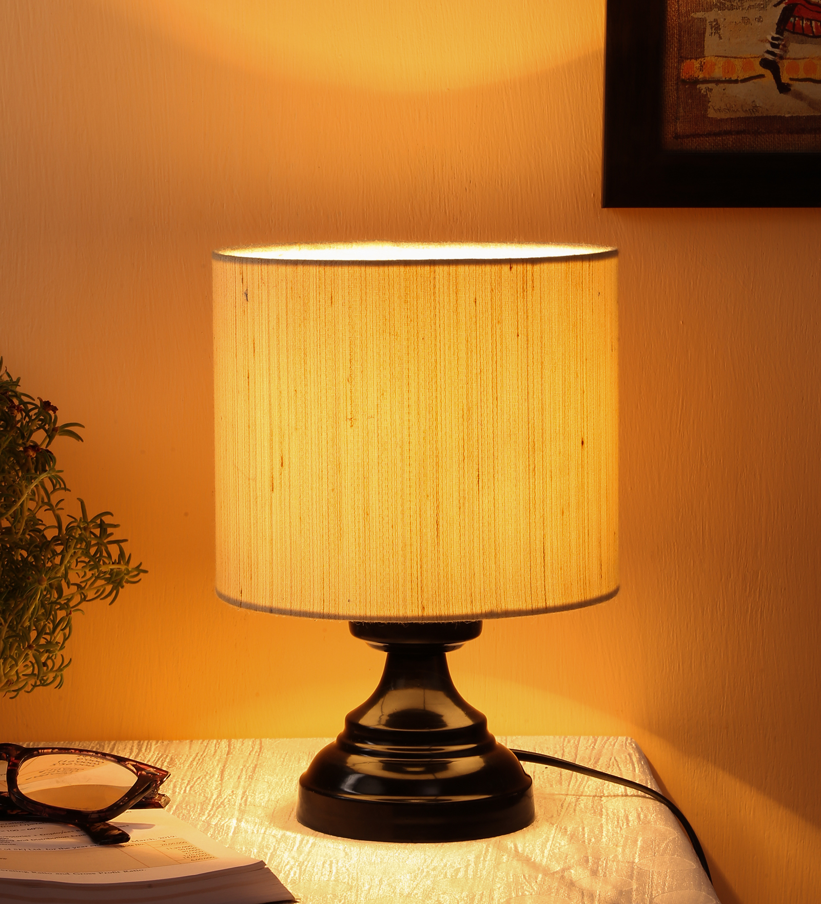 Ambika Home Elara Collection off-white Gola Table Lamp with Iron Base Powder Coated | Premium Decorative Bedside Lamp for Bedroom, Living Room, Hall, Hotel, Café, Restaurant & Office | E27 Compatible