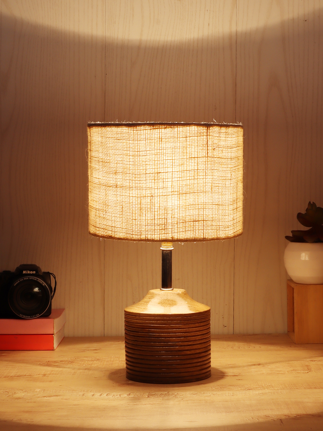 Ambika Home White Jute Table Lamp with Natural Wood Base | Designer Bedside Lamp for Living Room, Bedroom, Hotel, Café & Restaurant - Image 3